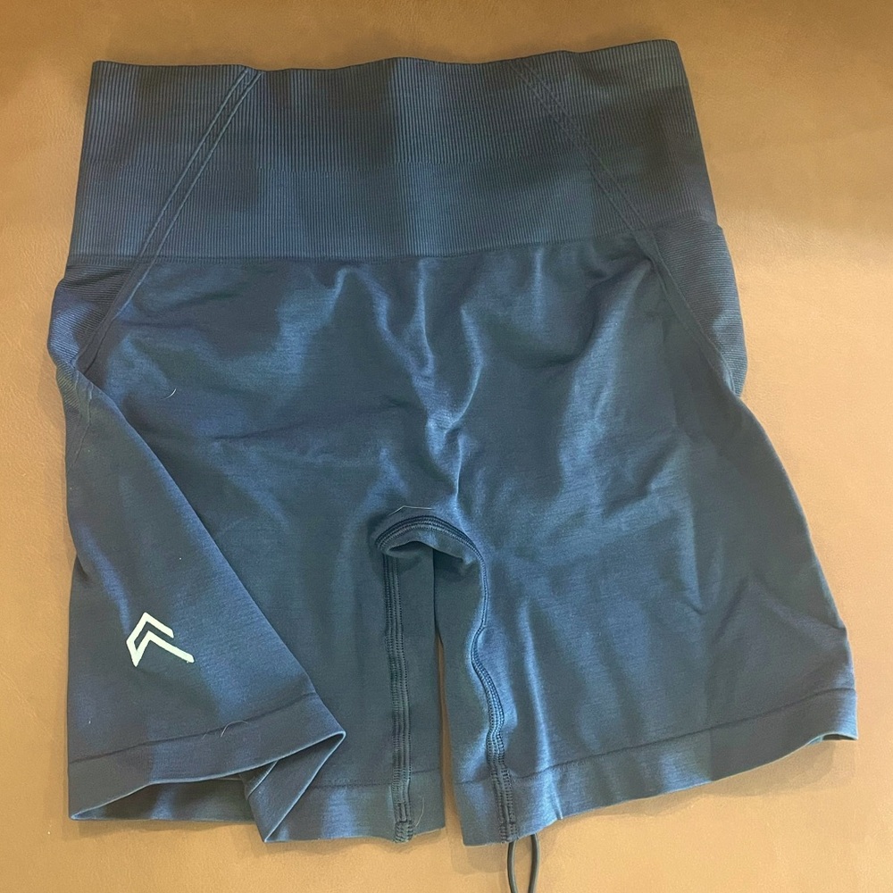 NWT scrunch butt Oner Active shorts